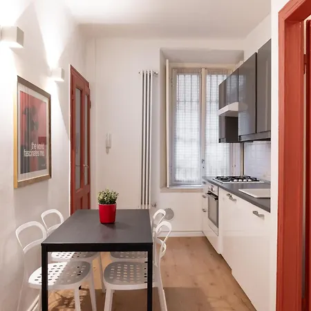 Characteristic One Bedroom Columns Of San Lorenzo Lejlighed Milano
